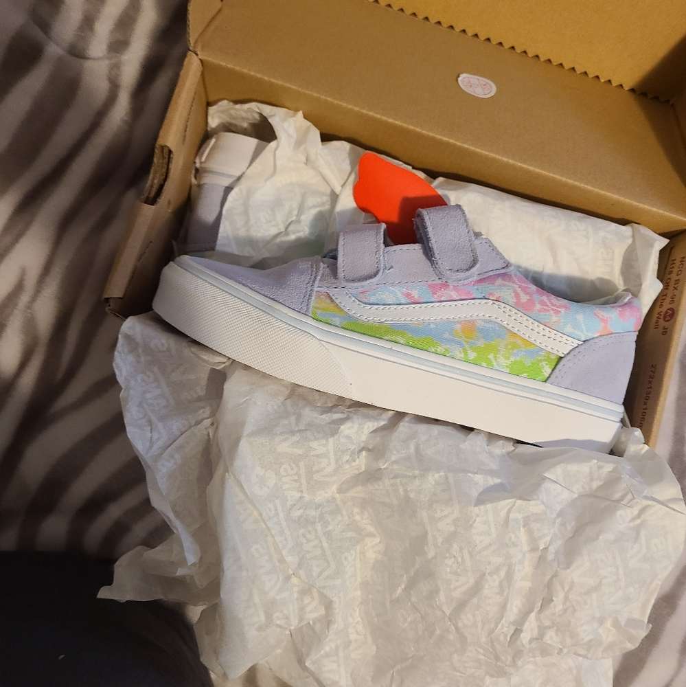 Girls tie-dye Vans
